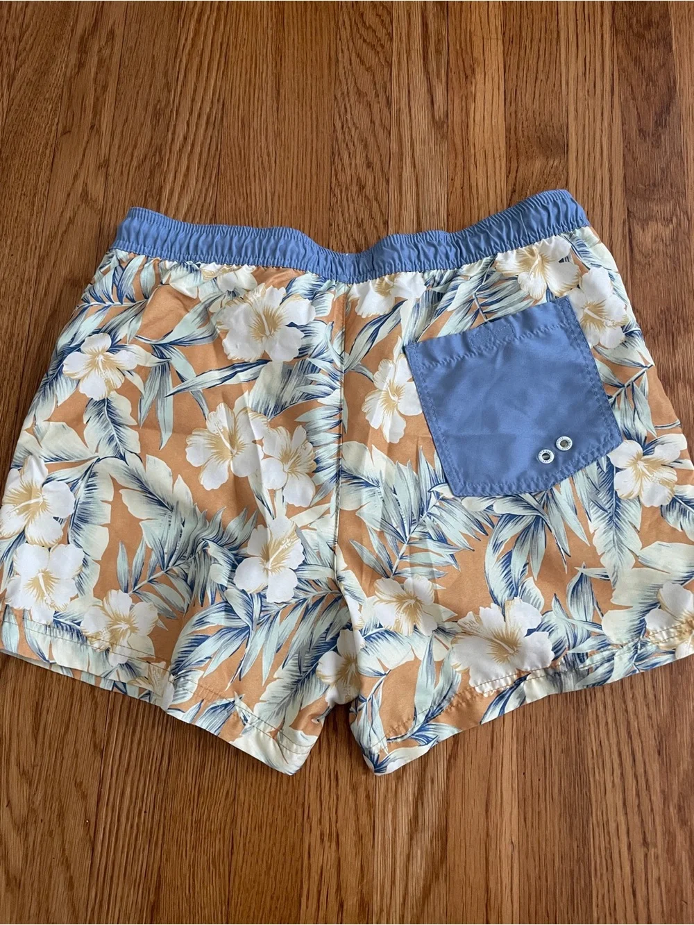 American Eagle tropical Floral lined Swim Trunks Medium